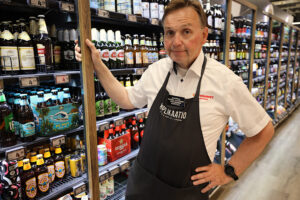 Hannu Aaltonen on Kupittaan Citymarketin kaupppias.