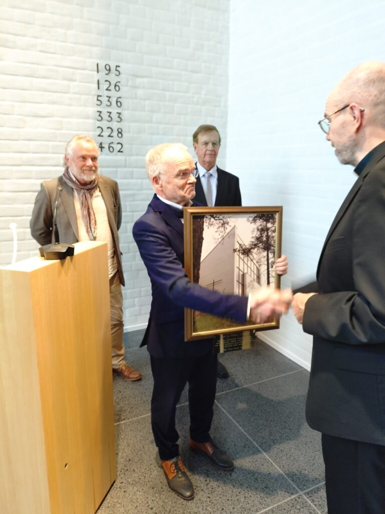 Kirkko Hirvensalo seura 2